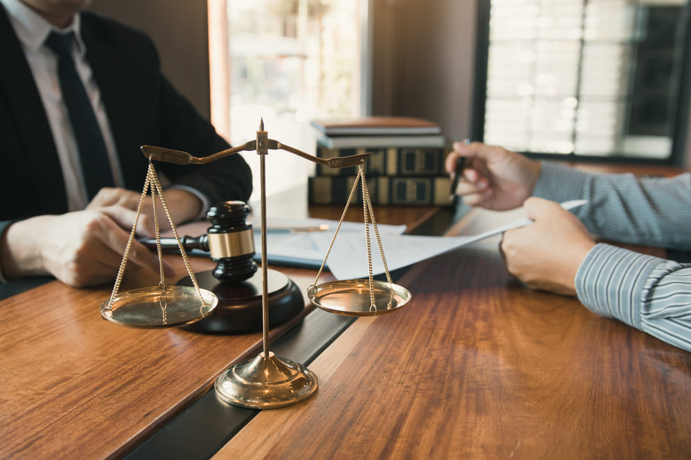 beneficios fiscales invertir propiedades lujo